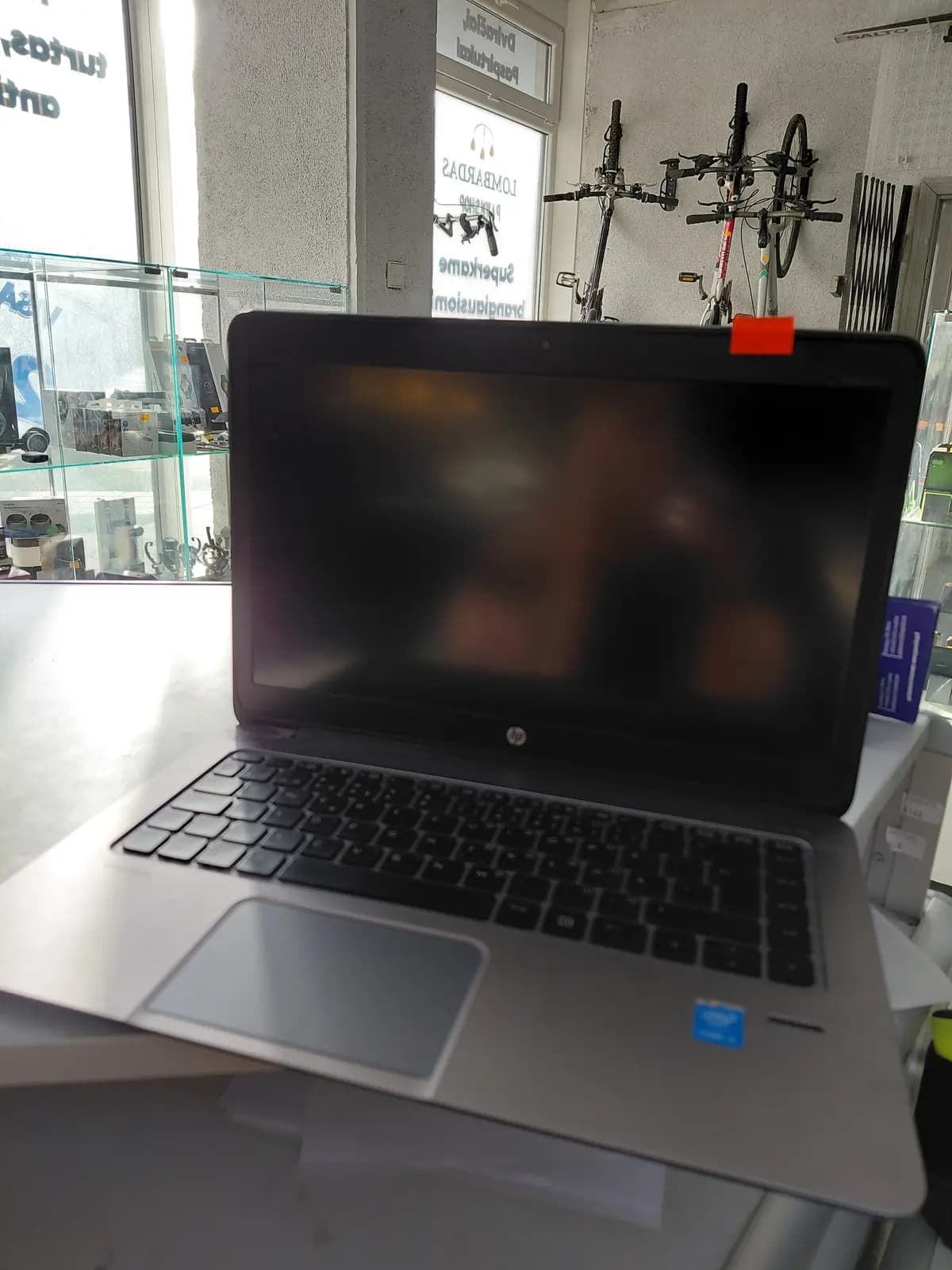 HP Elite Book 1040 G2