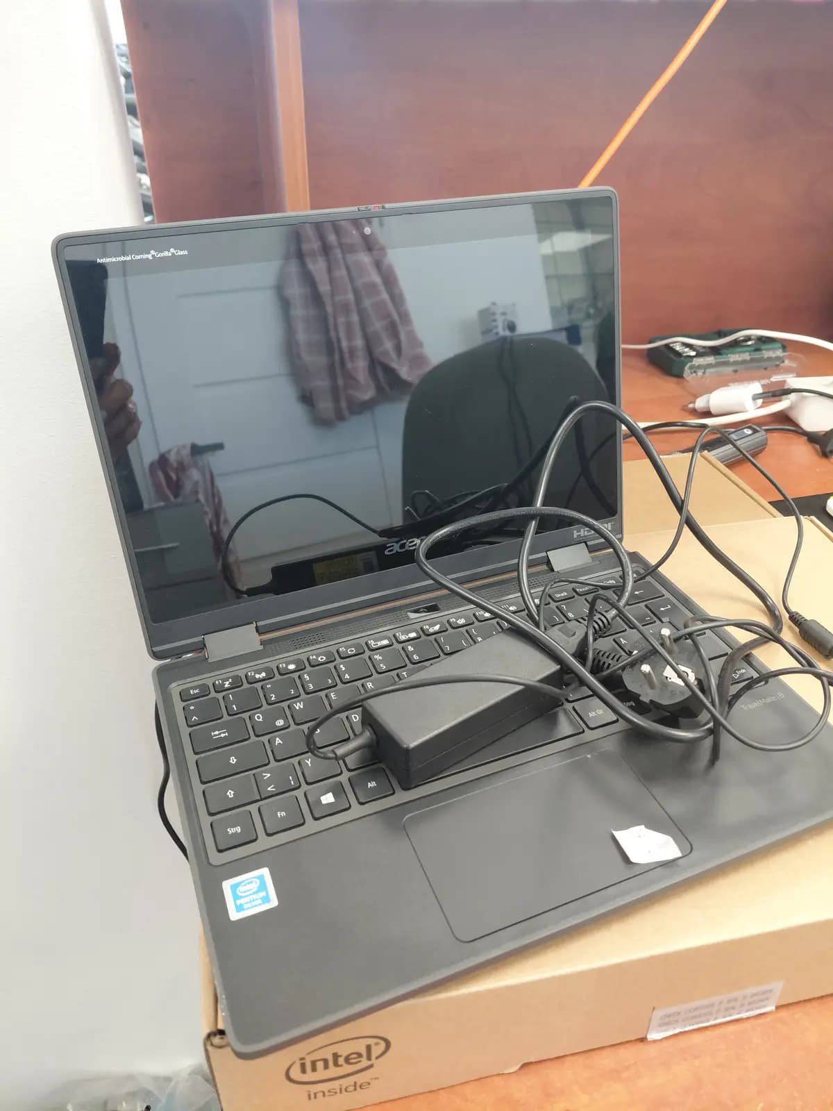 ACER Travel Mate spin B3
