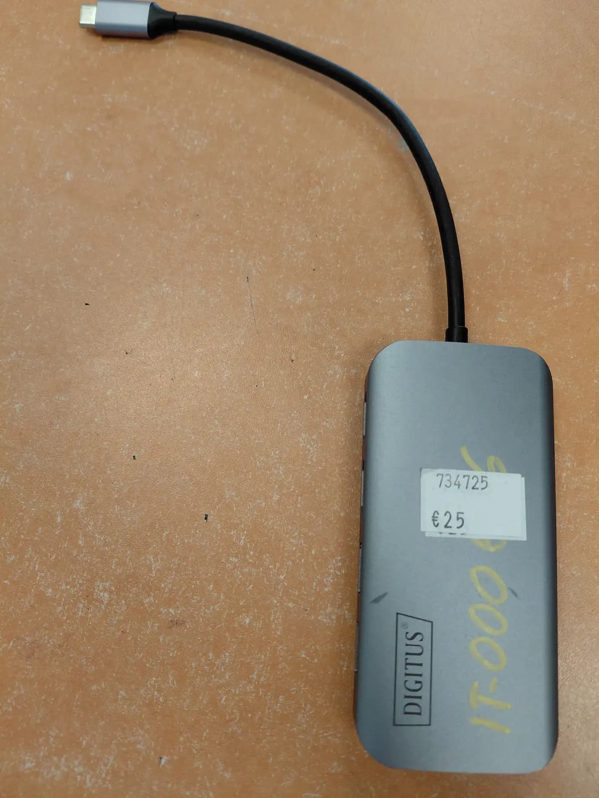 DIGITUS USB-C 8 port