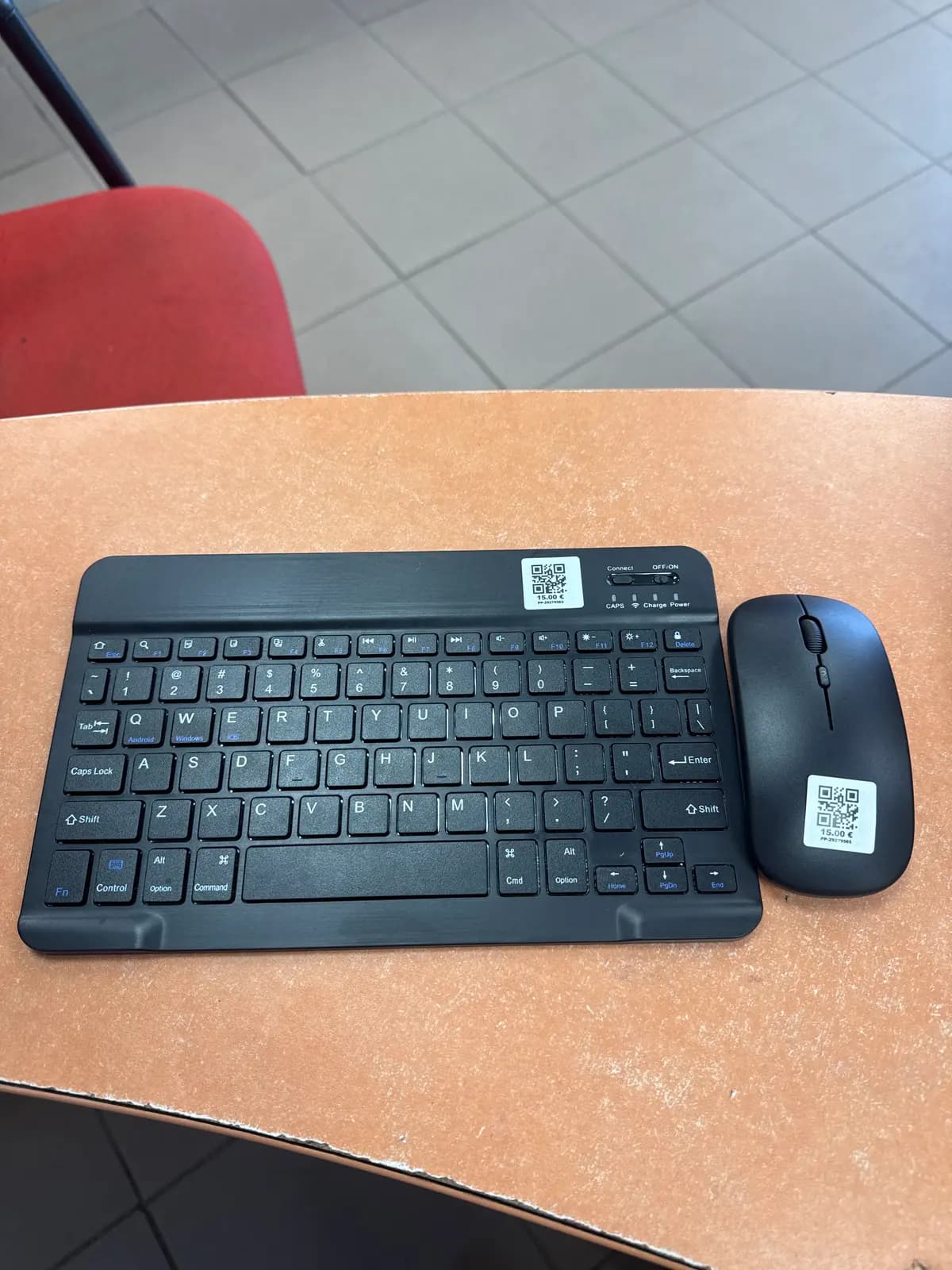 Klaviatūra su pele