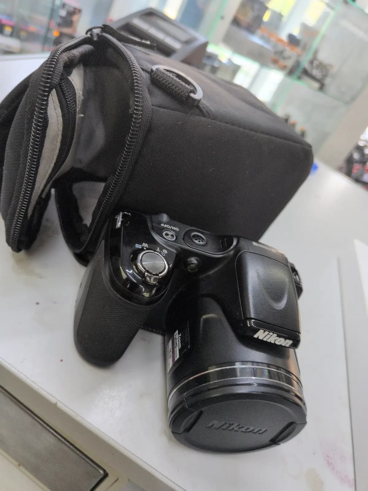 NIKON COOLPIX L820