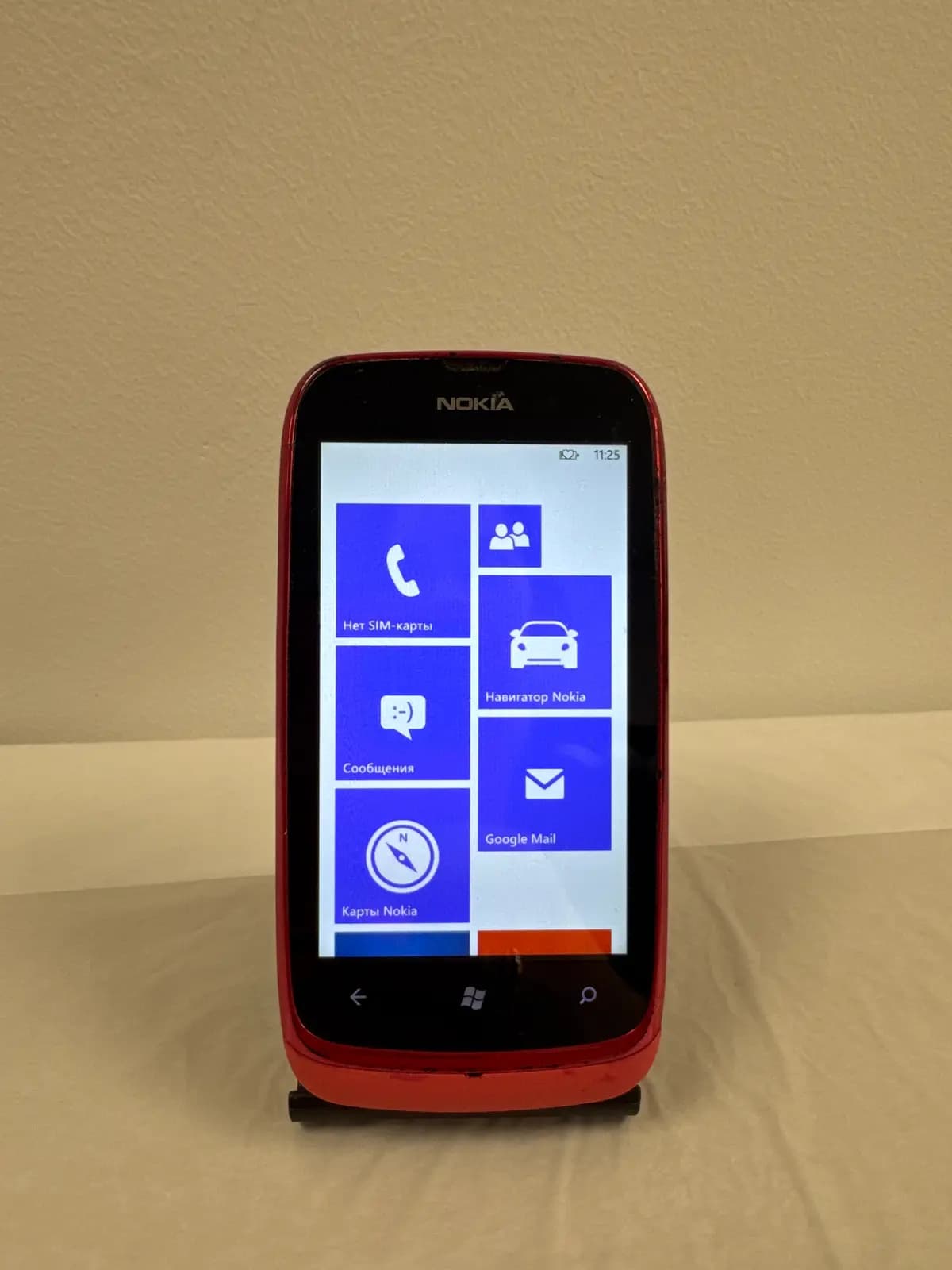 NOKIA 610