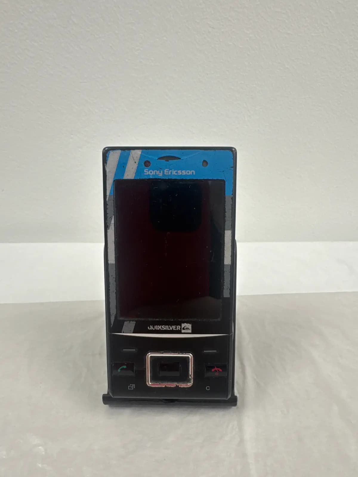 Sony Ericsson J20i