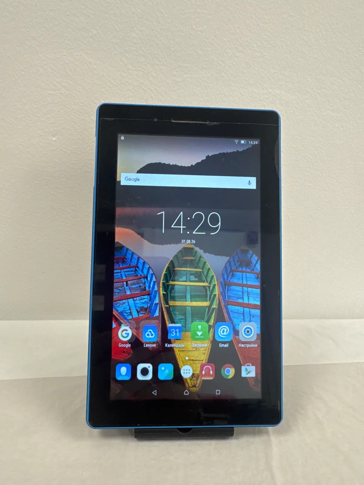 Planšete Lenovo TB3-710F 16GB