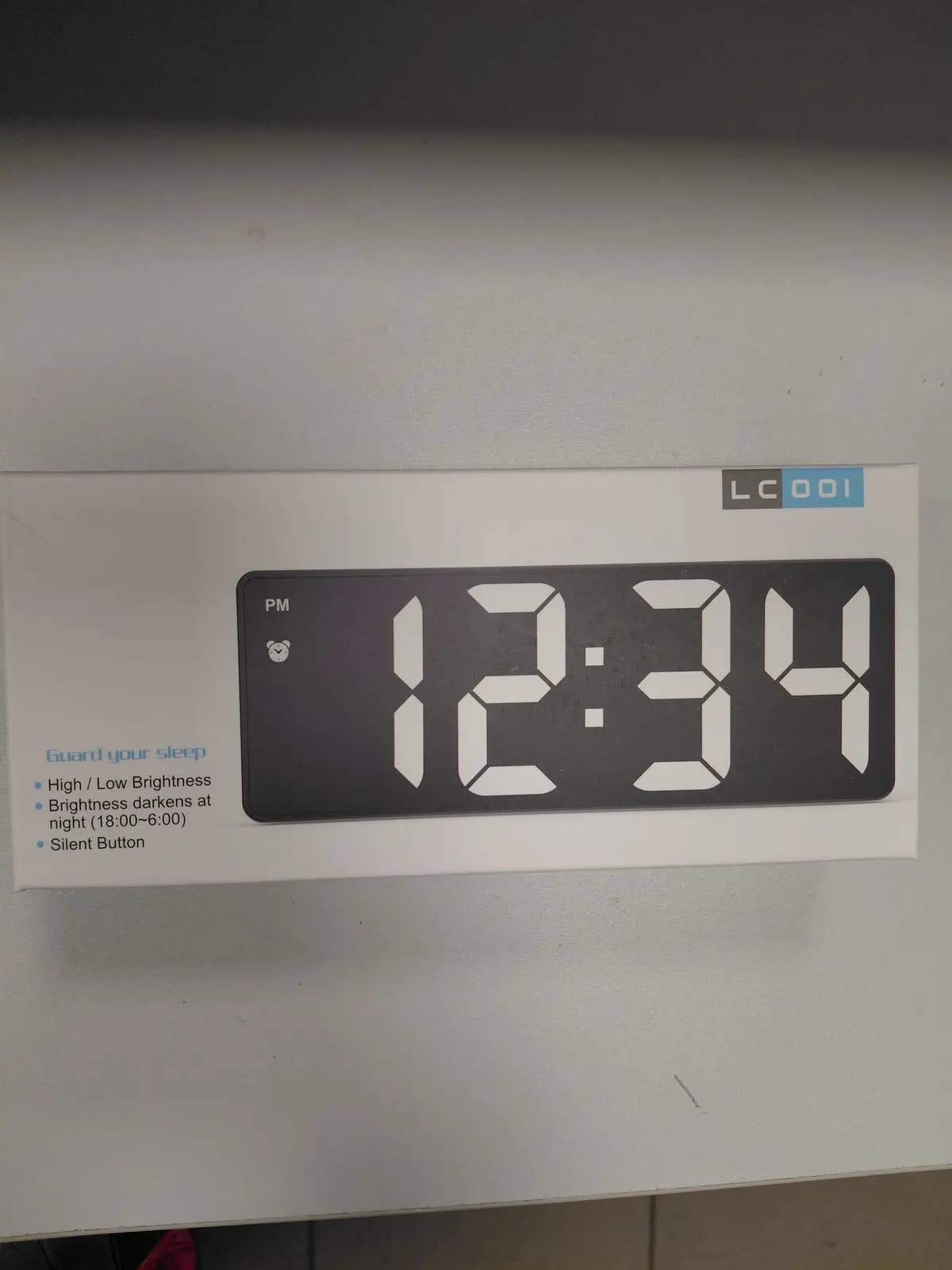 Stalinis LED laikrodis Reach WakeUp-1