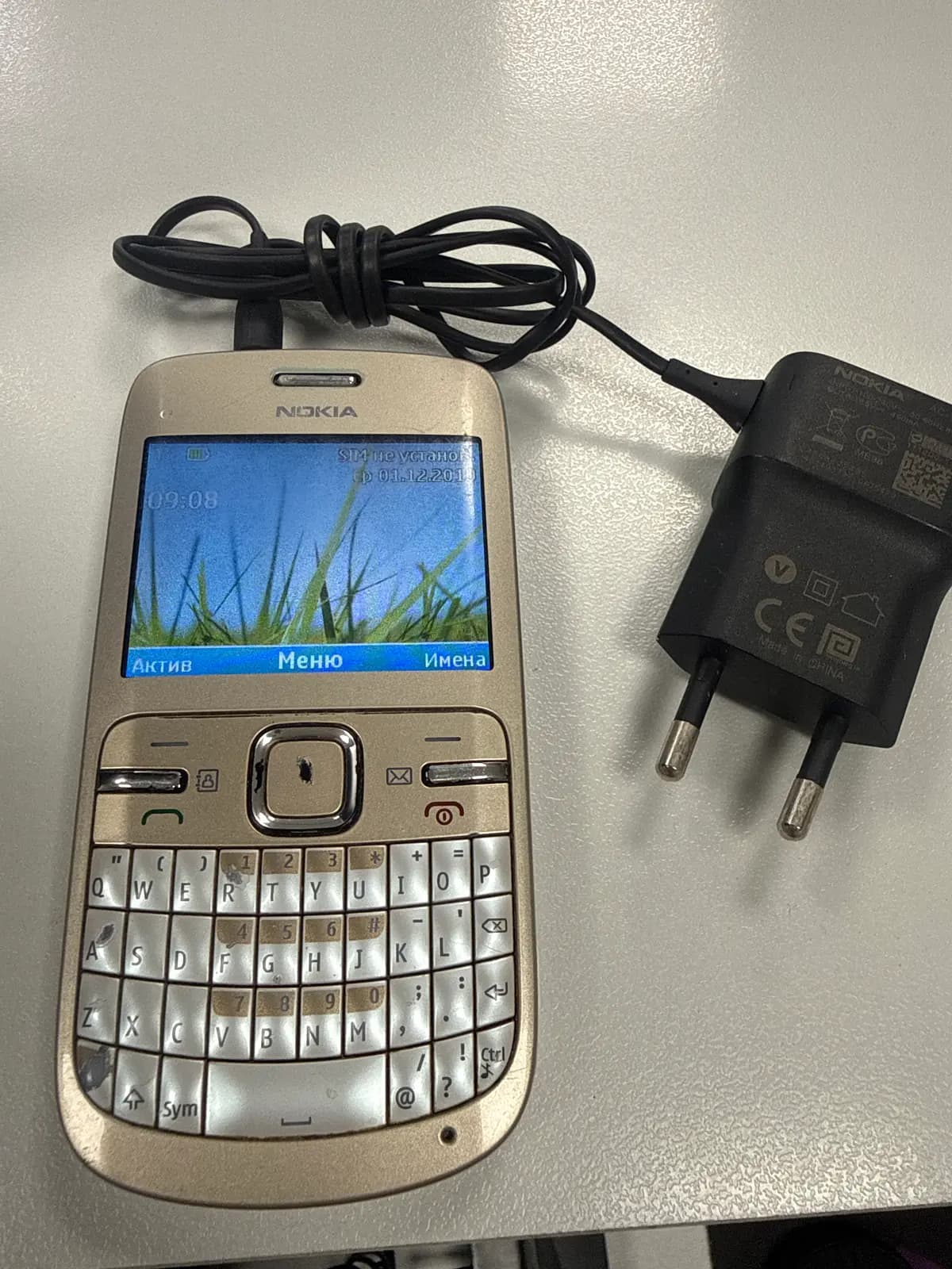 Mob.tel Nokia C3 wi-fi (Комплект зарядных устройств) (7)
