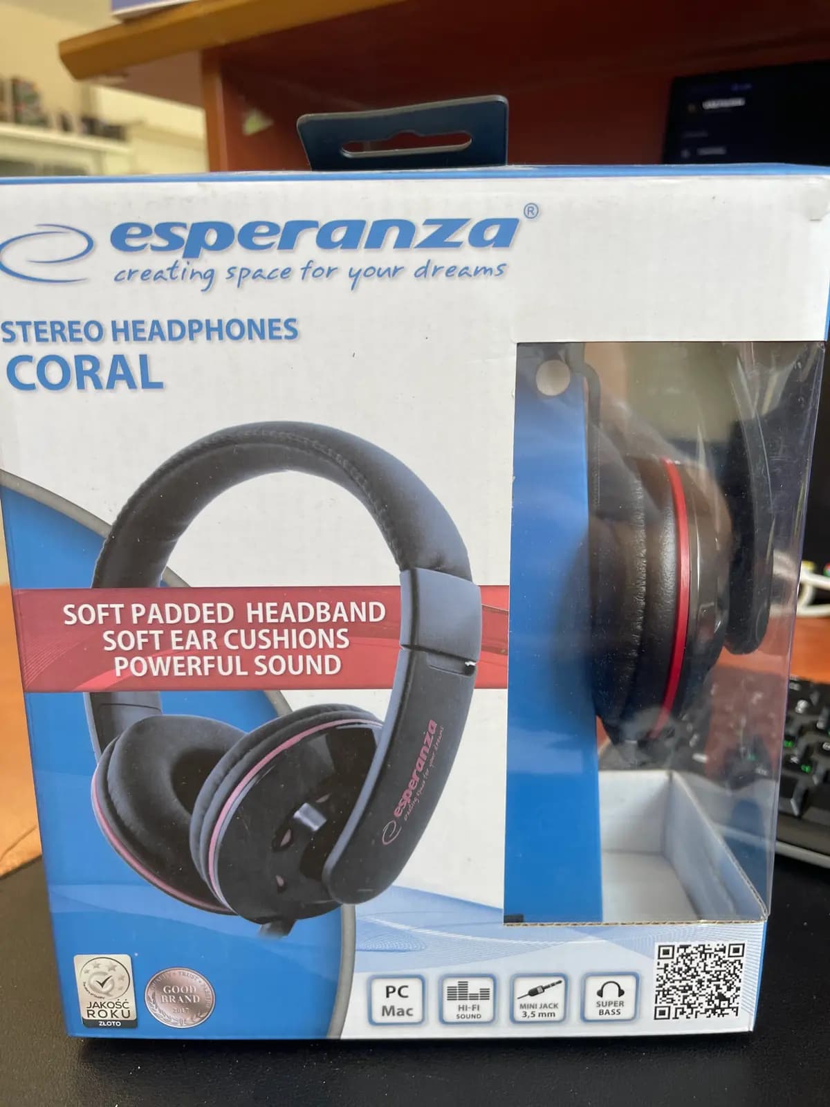 Esperanza GARSO STEREO AUSINĖS SU GARSUMO VALDYMU EH144K CORAL Juodas