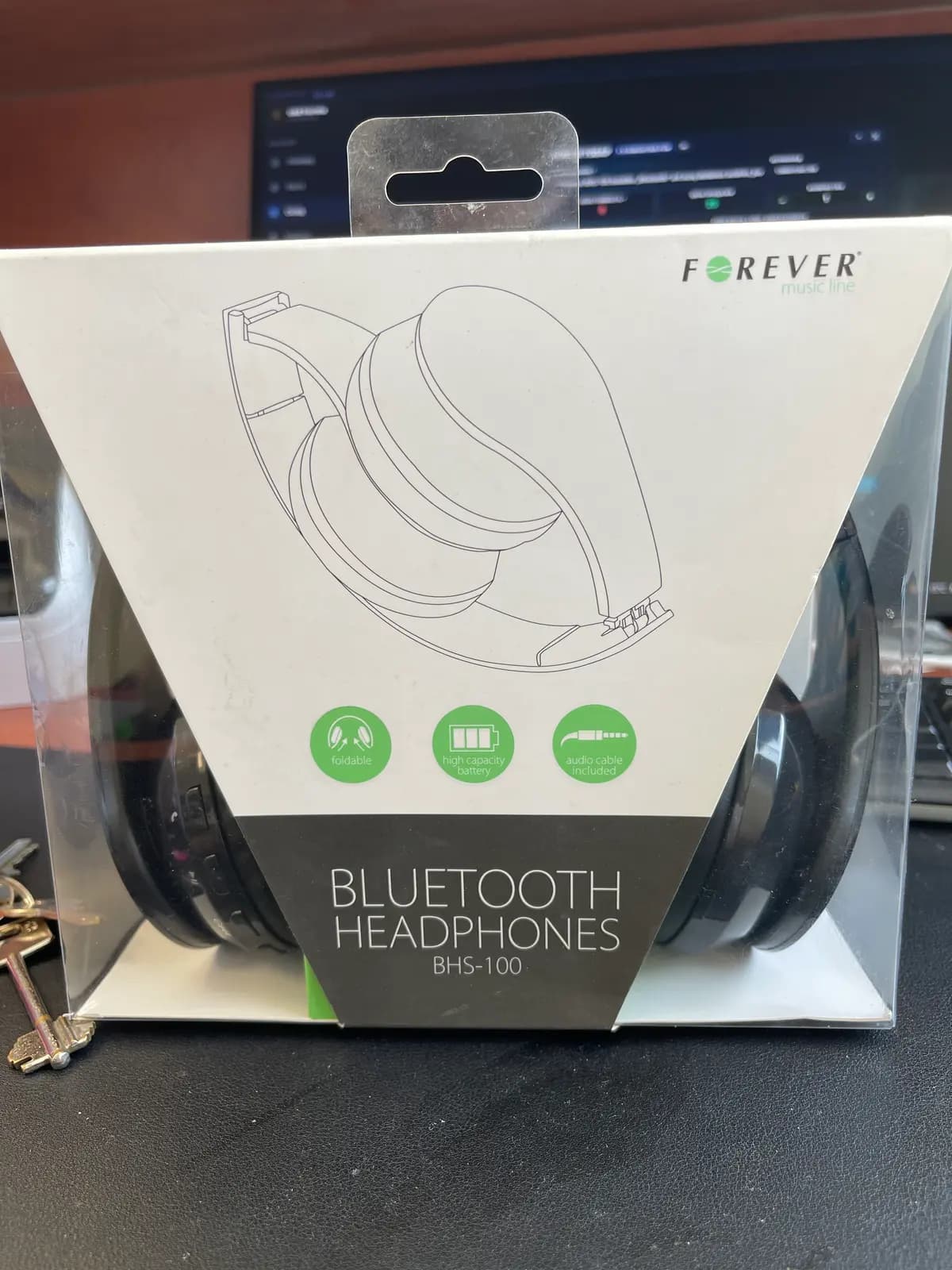 **Forever BHS-100 belaidės „Bluetooth“ ant ausų dedamos ausinės, juodos**
