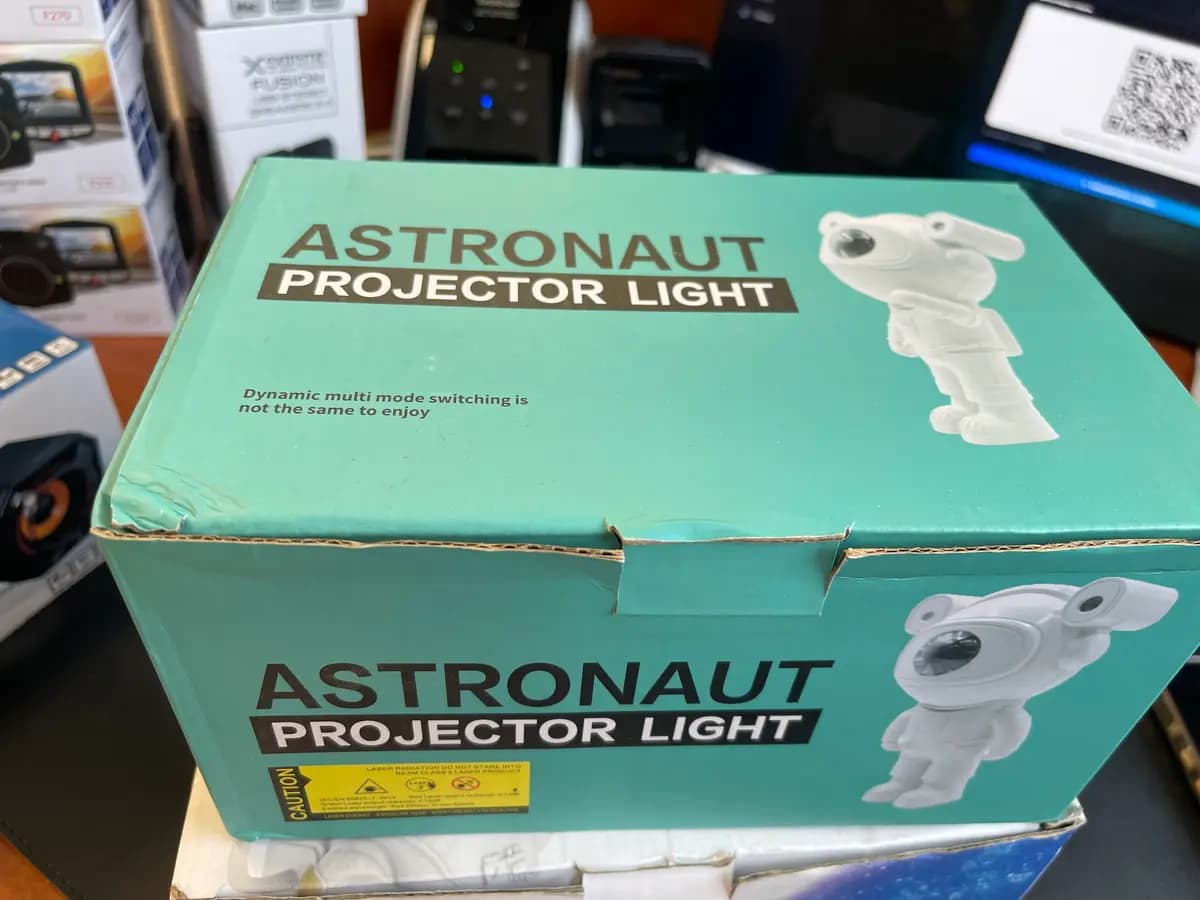 LED Projektorius su kolonėle ASTRONAUTAS