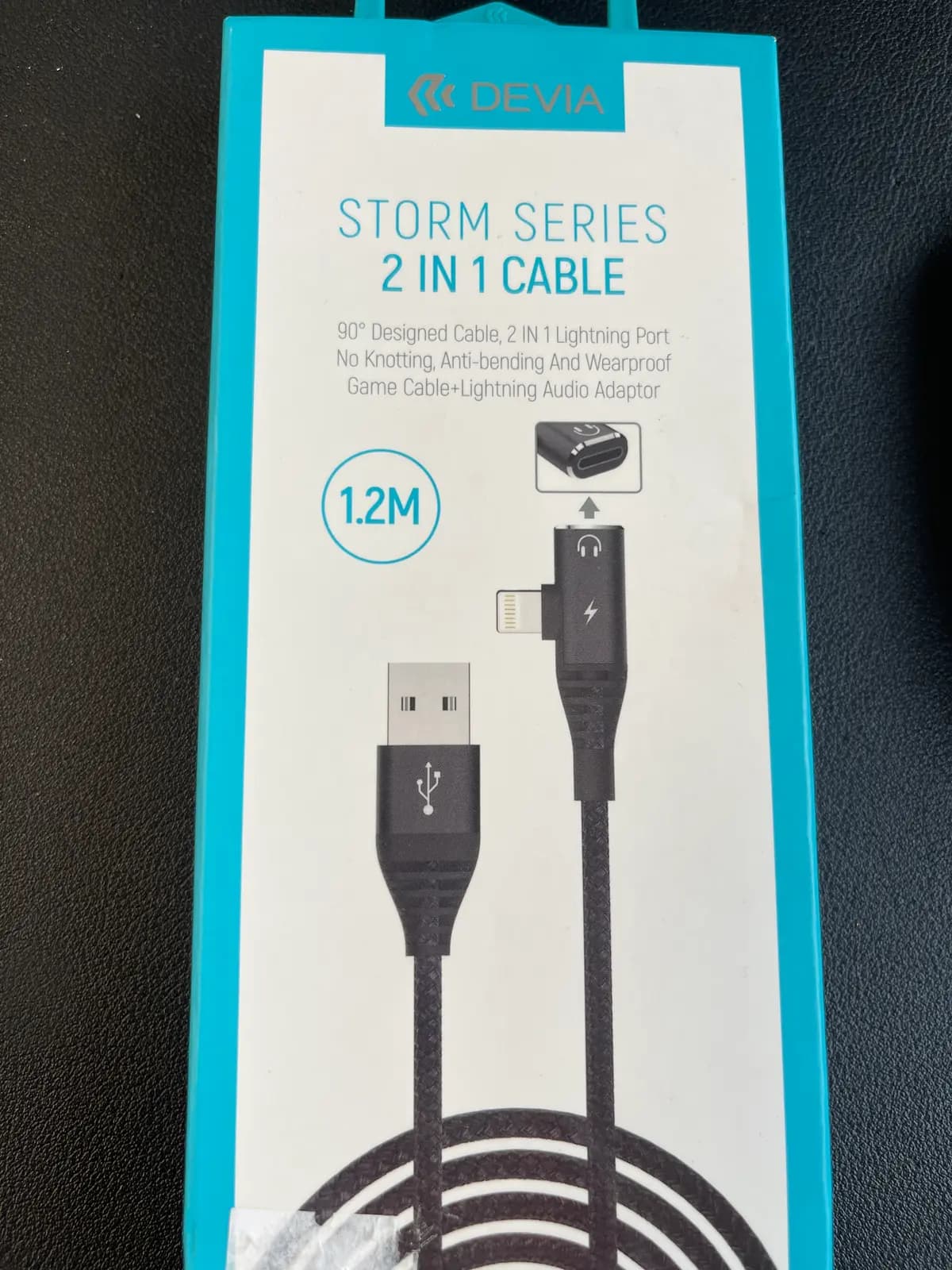 **DEVIA Storm Series 2-in-1 – USB-A–Lightning laidas, 1,2 m, įkrovimui ir duomenų perdavimui**